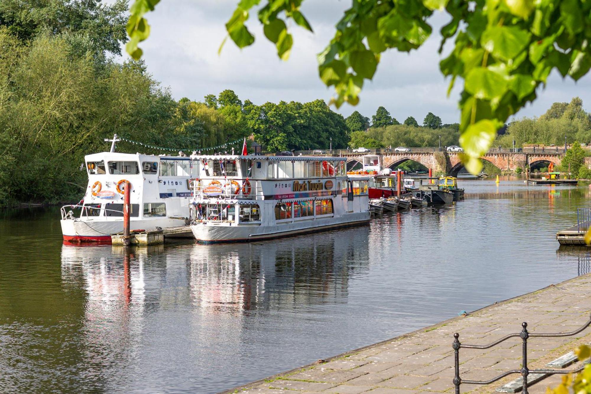 Insta-Worthy Loft On Historic Chester Rows, Sleeps 4 & Free Parking Kültér fotó