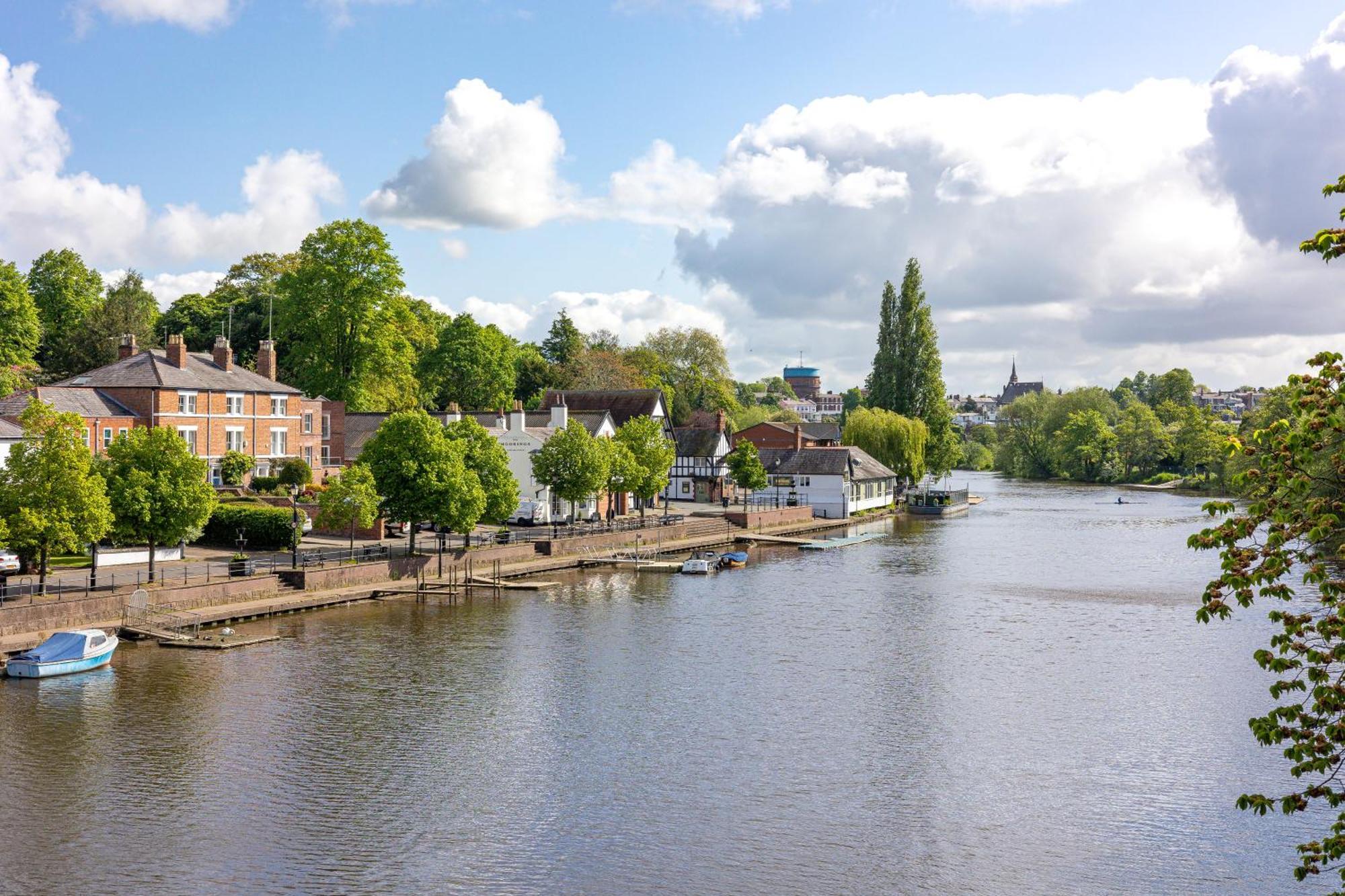 Insta-Worthy Loft On Historic Chester Rows, Sleeps 4 & Free Parking Kültér fotó
