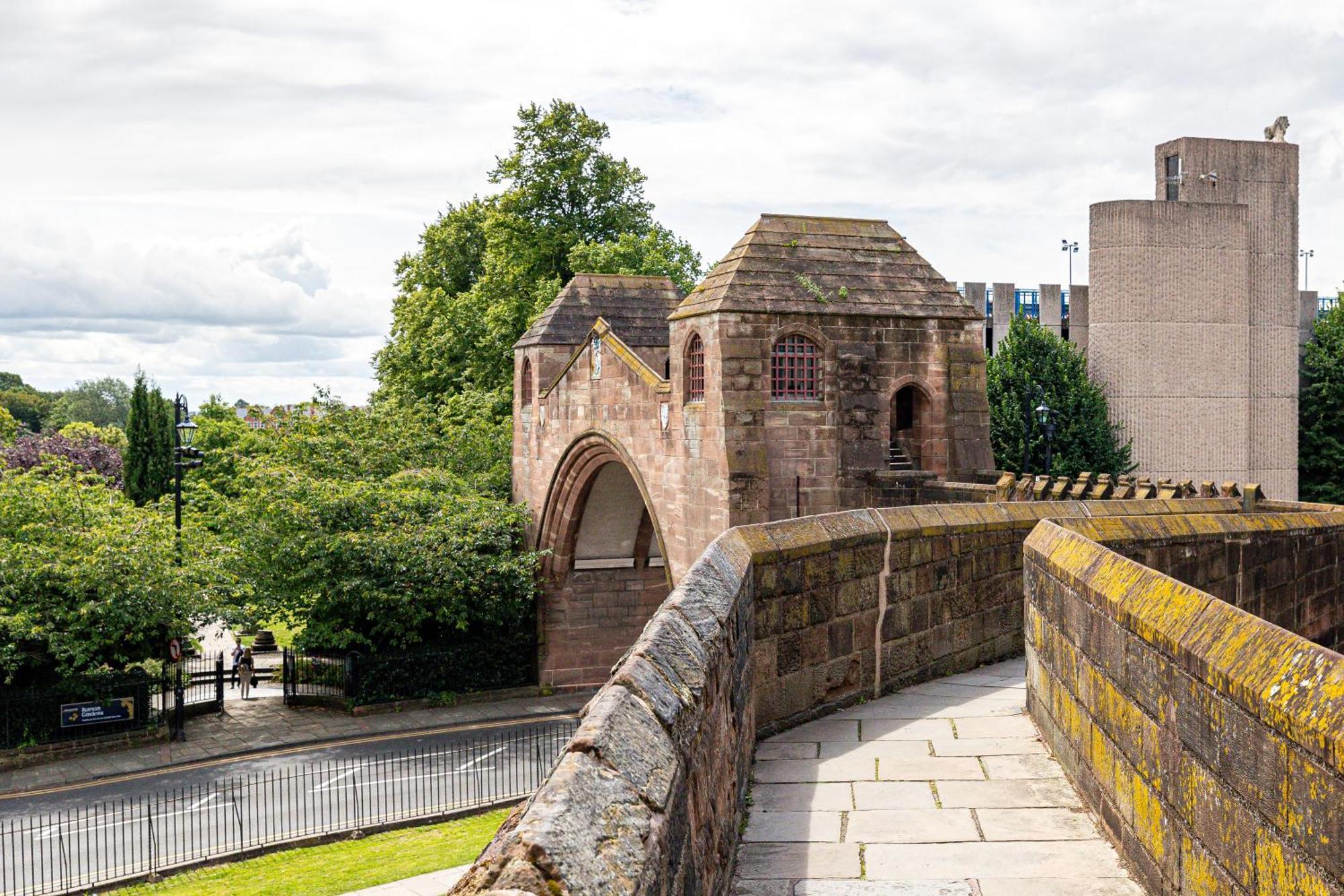 Insta-Worthy Loft On Historic Chester Rows, Sleeps 4 & Free Parking Kültér fotó