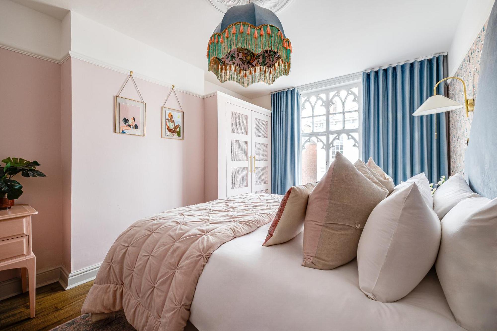 Insta-Worthy Loft On Historic Chester Rows, Sleeps 4 & Free Parking Kültér fotó
